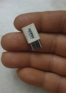 Isonix USB-C Adapter