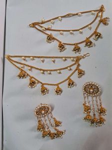 Traditional Indian Pearl & Jhumka Jewellery Set