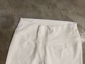 ODODOS High-Rise 3/4 Cropped Leggings White Active