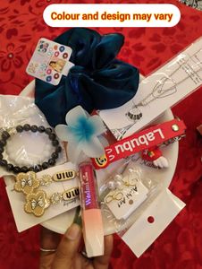 Gift hampers 🎀🫰