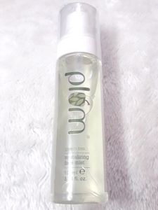 Plum Green Tea Revitalizing Face Mist