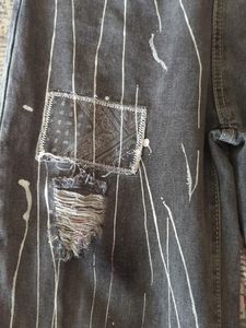 Graphic Boyfriend Jeans