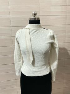 POO y2k  style fluffy top