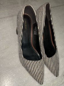 Urban Revivo Striped Heels
