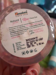 Himalaya Natural Glow Rose Face Gel