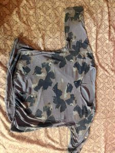 Stylish Floral Print Top
