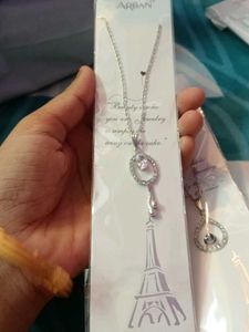 Set of 2 Elegant Necklaces