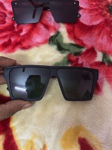 Stylish Sunglasses Set