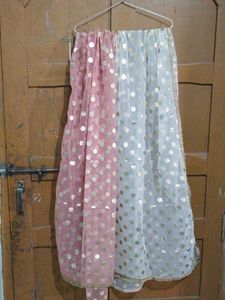 Polka Dot Dupatta