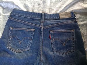 Levi's Women's Flare Jeans