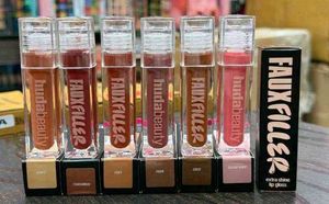 Huda beauty Lip Gloss Posh And Bombshell