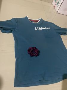 Buy full look including tshirt trouser and scrunches