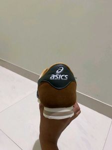 asics sneakers
