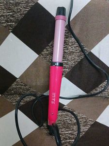Nova Dual Hair Curling Iron And Stratner