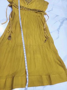 Mustard Yellow Dress 4pc set size L