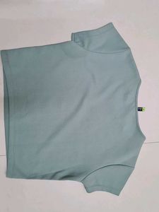 Stylish Light Blue Cropped Top