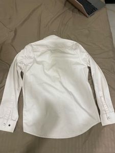 Men’s white shirt