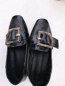 Chic Black Buckle Loafers- Size 37