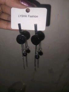 Stylish Black Dangle Earrings