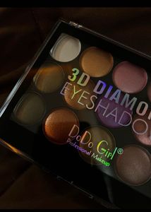 DoDo Girl 3D Diamond Eyeshadow Palette