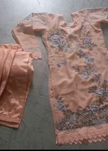 Beautiful Embroidered dress 2 piece set