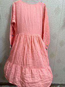 Floral Embroidered Kurta