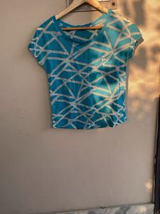 Blue Geometric Pattern T-Shirt