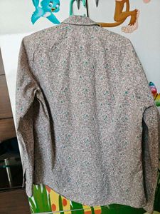 BlackBerry's semi formal shirt -M size
