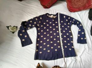 Very Beautiful N Comfortable Woolen Top