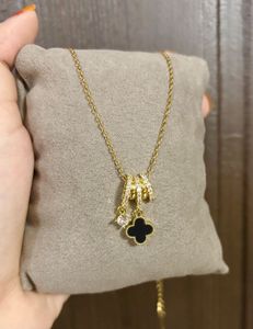 Anti tarnish !! stainless steel Gold Tone Necklace