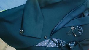Boy 6 -9 years navy blue Blazer with waist coat an