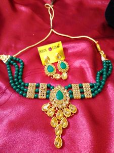 Green Necklace