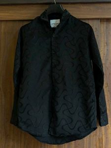 Stylish Black Textured Button-Up Shirt
