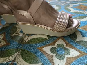 New Peach Sandal