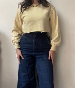 H&M Cropped butter Yellow Sweatshirt