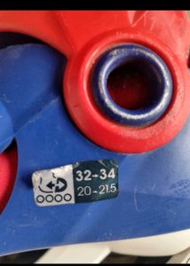 Oxelo Skates 32-34 Size
