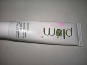 Plum Green Tea Night Gel