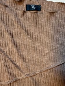 Max Ribbed Long Sleeve Crop Top