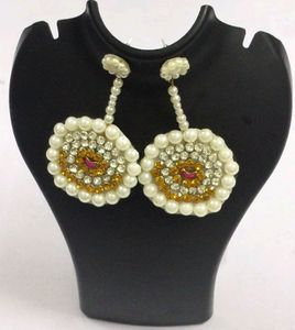 Pearl's Natural eyering hanging korean stylish