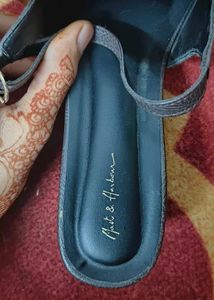 branded heels toe shoes