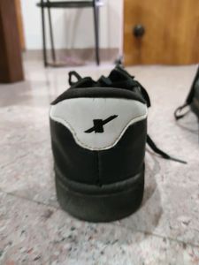 Black Shose Girls 8 No