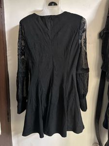 Elegant Black Lace Sleeve Dress