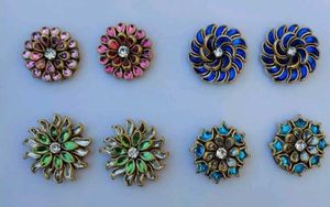 beautiful Stud Earrings - any Design one pair
