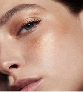 MAC Shimmering Highlighter Palette