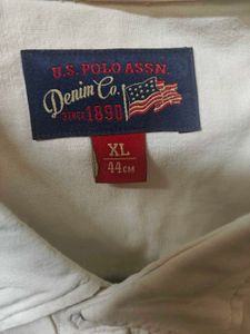 Classic Men's Short Sleeve Shirt