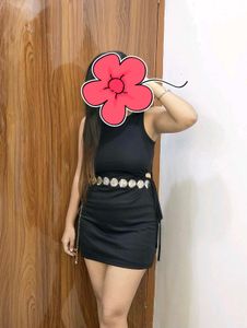 Chic Black Sleeveless Mini Dress