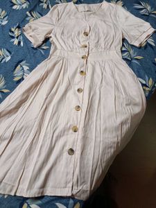 CUTE BUTTON-DOWN MIDI DRESS