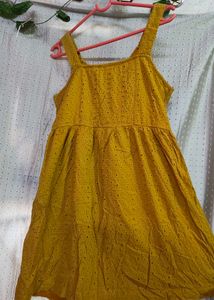 Denim Pants &amp; Yellow Dress Set