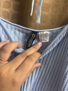 H&amp;M Cute Blue Ribbed Ruffle Top