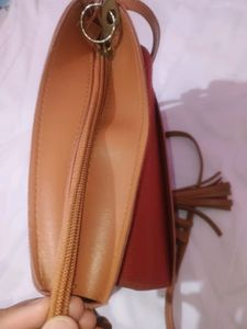 Brown 🤎 Sling Bag🎇